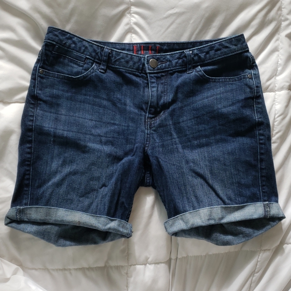 Elle, Jean Cuffed Shorts